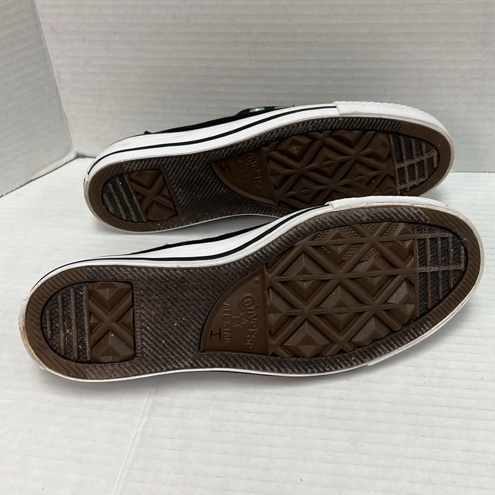SOLD IN STORE Converse Chuck Taylor All Star Slip On Size 7 - Picture 8 of 9